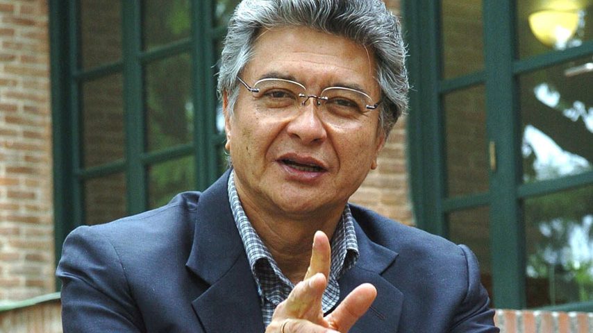 Poemarios, cuentos y el rock de José Watanabe