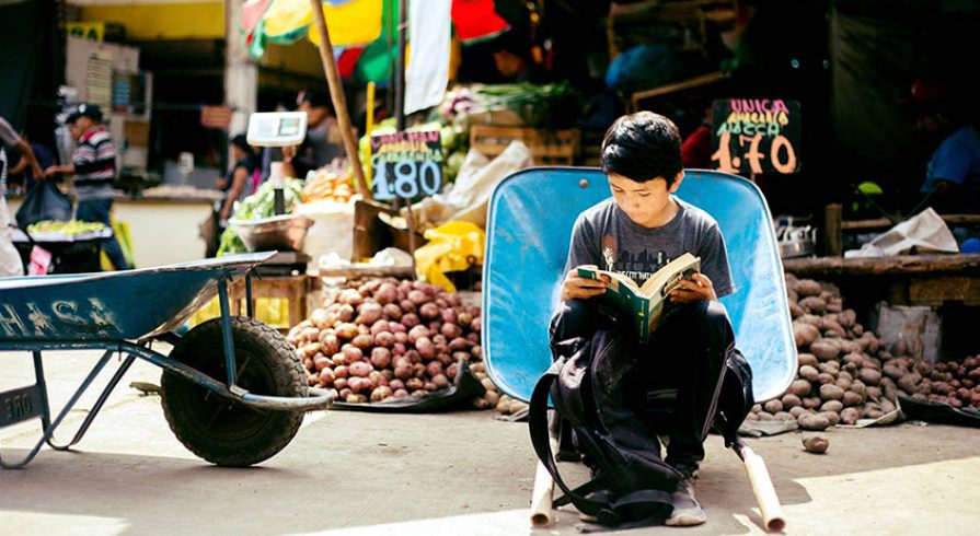 Cultivando la lectura: 4 iniciativas que debes conocer