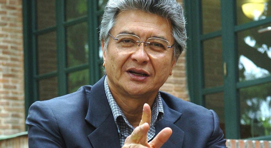 Poemarios, cuentos y el rock de José Watanabe