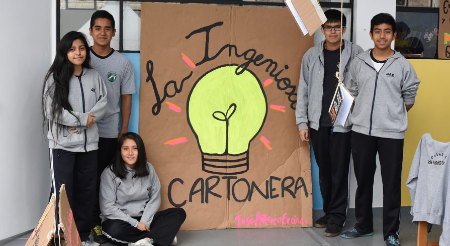 La Ingeniosa Cartonera
