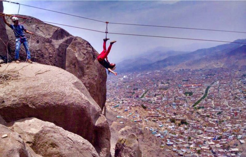 Lomas de Lima, Tirolesa